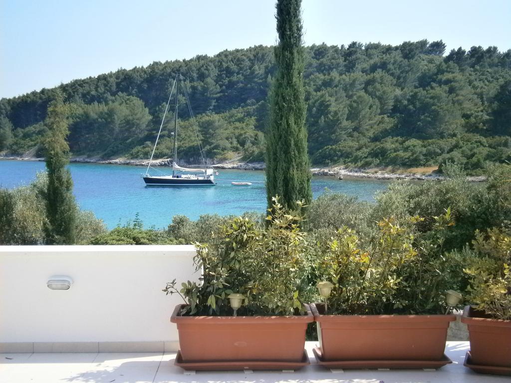 Apartments Grbin (Adults Only) Lumbarda Exterior photo