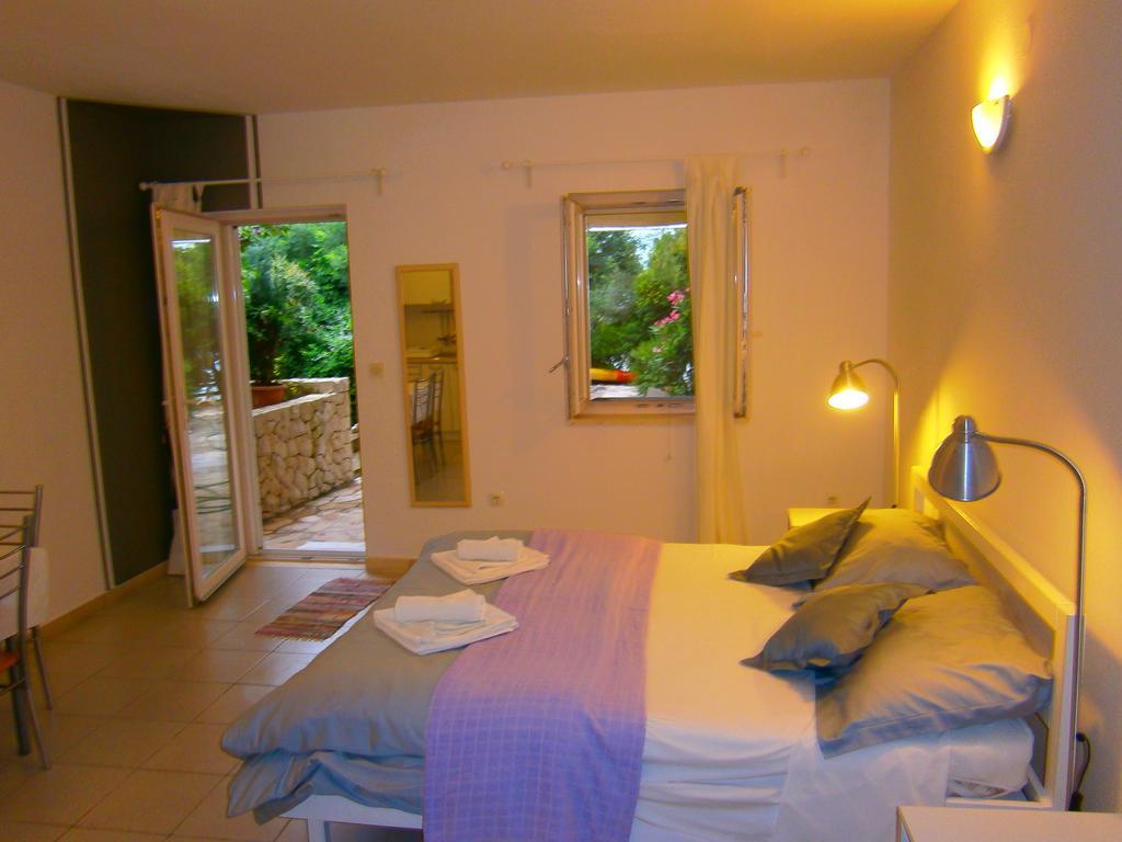 Apartments Grbin (Adults Only) Lumbarda Exterior photo